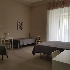 La Sapienza Neapol