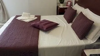 Galleria Frascati Rooms And Apartment Nocleg ze śniadaniem
