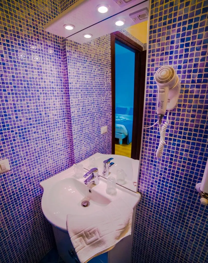 Galleria Frascati Rooms And Apartment